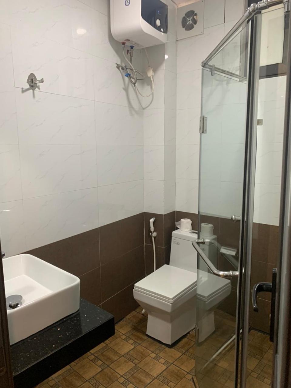 Valley Hotel &Travel Ханой Экстерьер фото